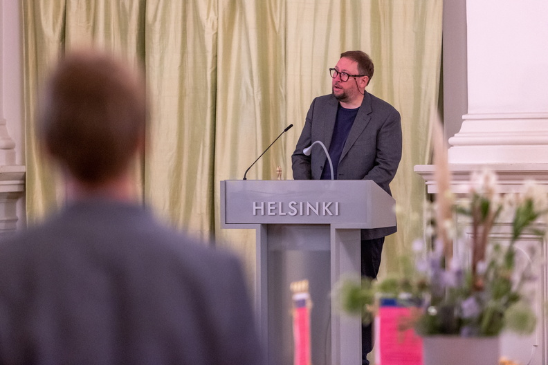 Paavo Arhinmäki, Deputy Mayor for Culture and Leisure at the City of Helsinki welcomed teams taking part in the new Roschier Baltic Sea Race © Pepe Korteniemi pepe@photex.fi