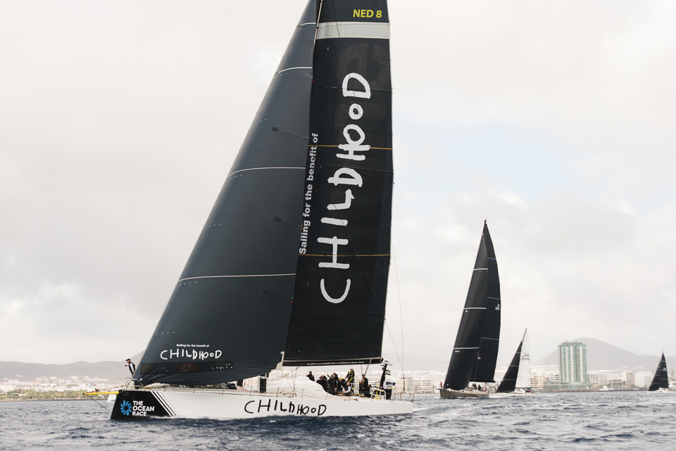 6th RORC Transatlantic Race sets off from Lanzarote, Canary Islands, bound for Grenada in stiff breeze © Joaquin Vera/Calero Marinas/RORC