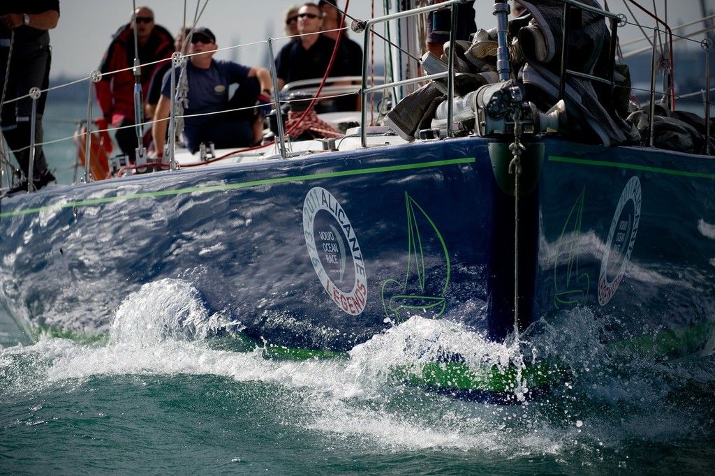 low lesprit dequipe photo paul todd vor The classic ocean racing legend L’Esprit d’Equipe © Paul Todd/Volvo Ocean Race http://www.volvooceanrace.com