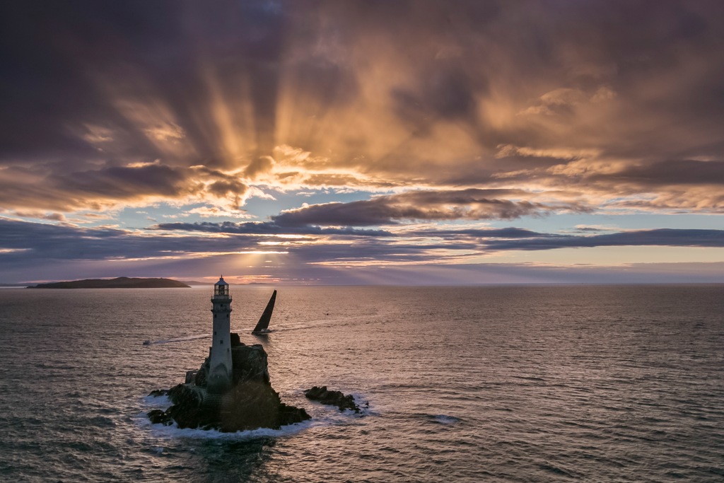 An emblematic shot by Carlo Borlenghi who will once again be at the Fastnet Rock to capture boats in the 49th Rolex Fastnet Rock © ROLEX/Carlo Borlenghi