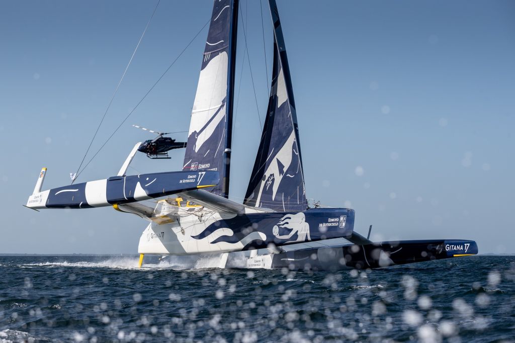 Maxi Edmond de Rothschild holds the outright multihull record for the Rolex Fastnet Race having completed the course in 2019 in 1 day 4hrs 2mins 26 secs © © Eloi Stichelbaut - polaRYSE / Gitana S.A.